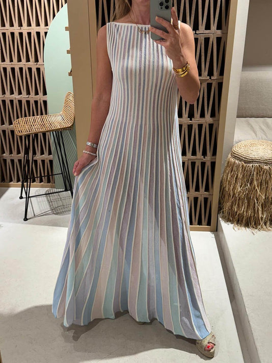 Fashion Sleeveless Pleated Dress