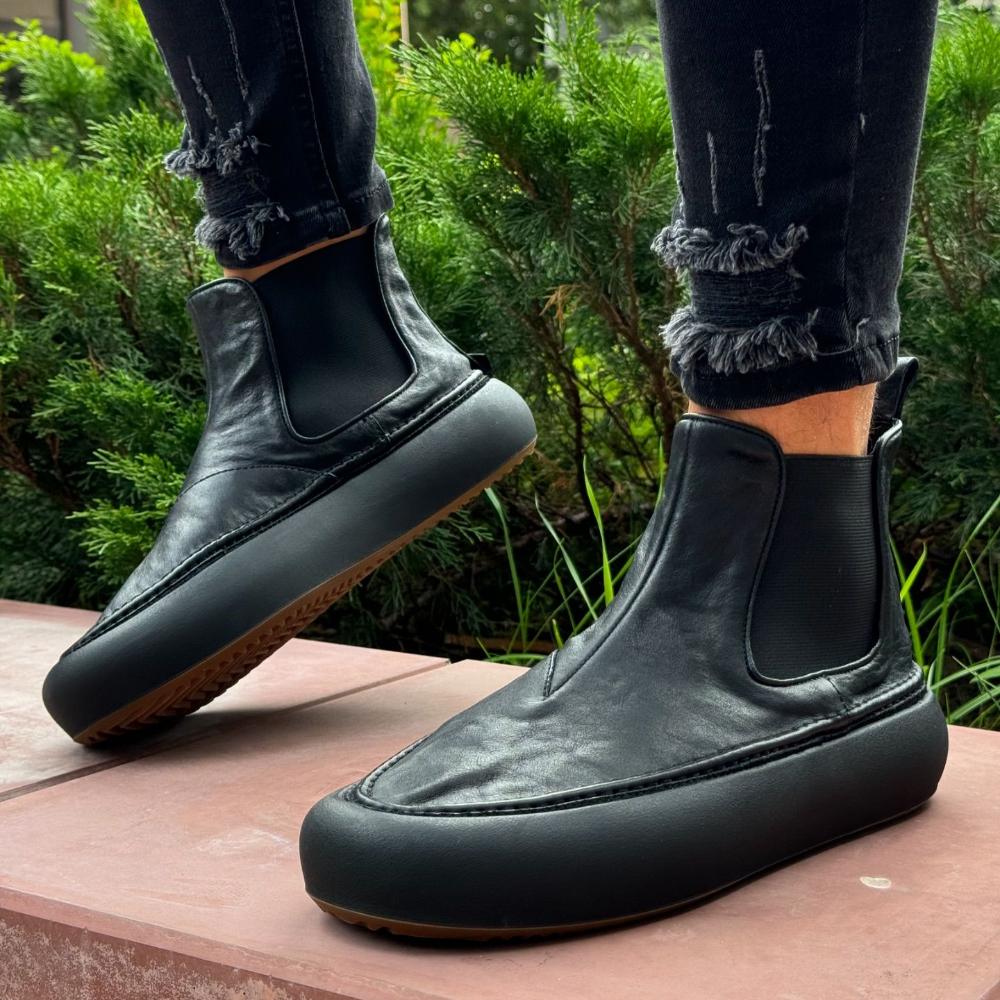 Vintage Distressed Slip-On Leather Boots